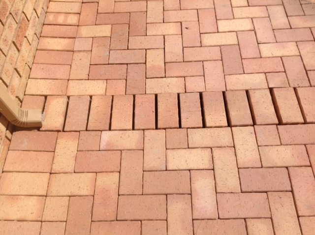 Cederberg patio with under-paving drain in Alberton